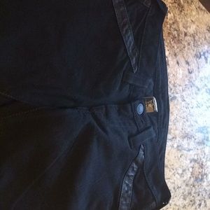 True religion moto’s!